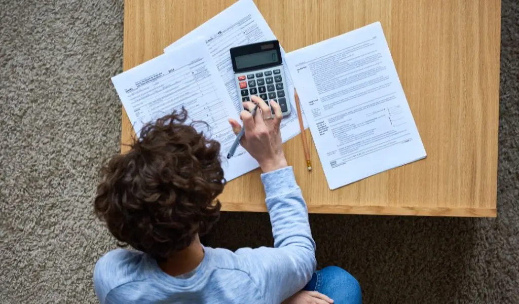 How to Claim Tax Relief on Self-Assessment Form in the UK